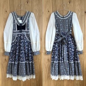 NWT Urban Outfitters Vintage Inspired Dress